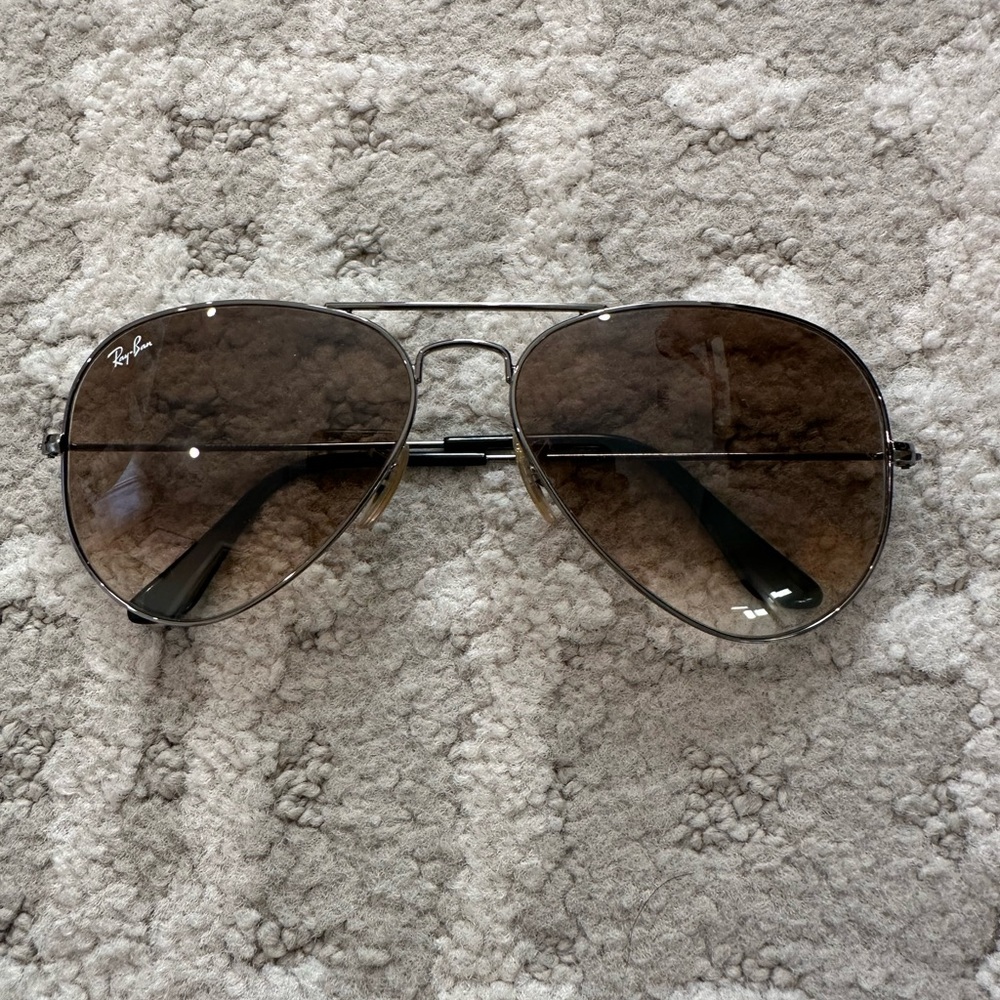 Ray-Ban Aviator Sunglasses